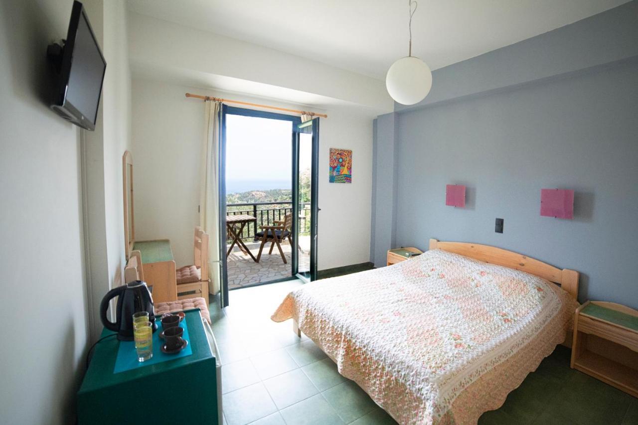 Eri Rooms To Let Raches  ภายนอก รูปภาพ